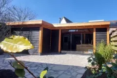 Douglas-tuinkamer-met-opbergschuur-in-Hattem