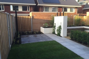 aanleg-moderne-tuin-3-