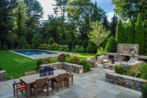dover-massachusetts-stone-patio-backyard